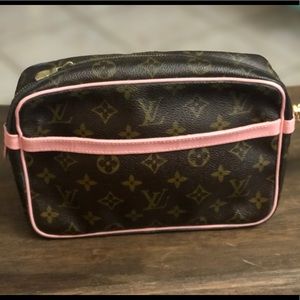 Louis Vuitton Compeigne 23